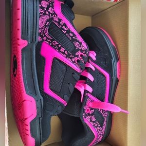 Women's Pink & Black DVS Gambol skate shoes